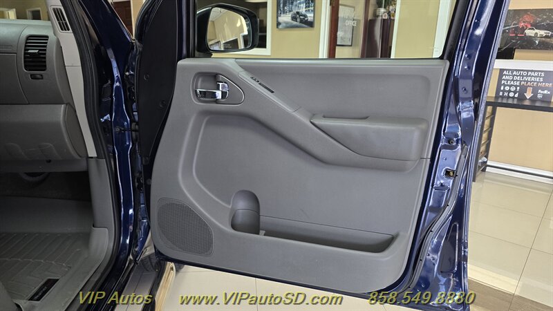 2011 Nissan Frontier S - Photo 11 - San Diego, CA 92126