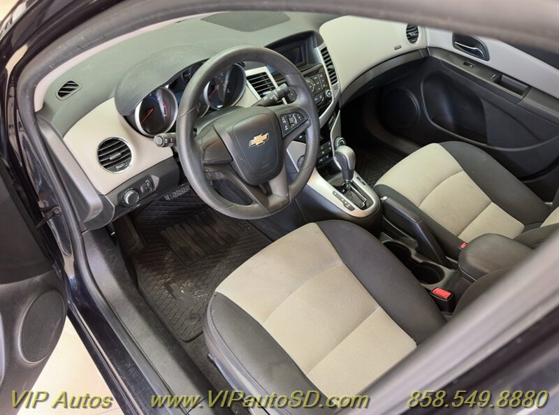 2016 Chevrolet Cruze Limited LS Auto - Photo 7 - San Diego, CA 92126