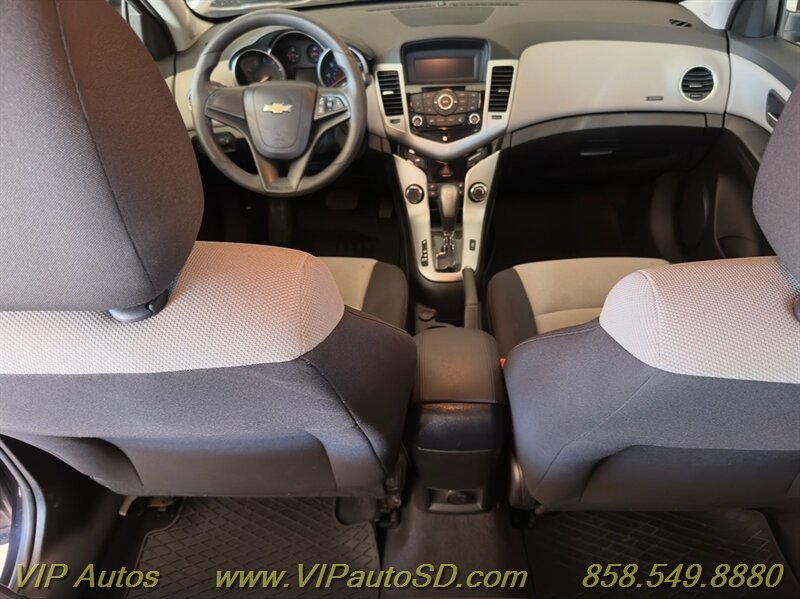 2016 Chevrolet Cruze Limited LS Auto - Photo 9 - San Diego, CA 92126