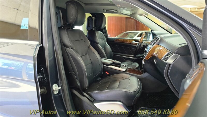 2013 Mercedes-Benz GL 550 4MATIC - Photo 16 - San Diego, CA 92126