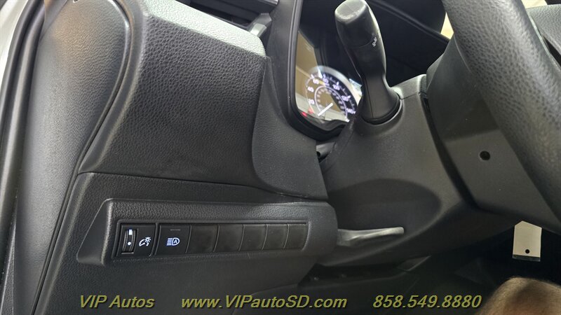 2021 Toyota Corolla LE - Photo 21 - San Diego, CA 92126