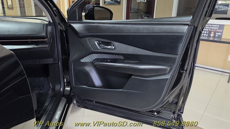 2024 Nissan Ariya Engage e-4ORCE - Photo 11 - San Diego, CA 92126