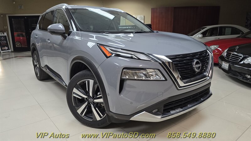 2022 Nissan Rogue Platinum   - Photo 1 - San Diego, CA 92126