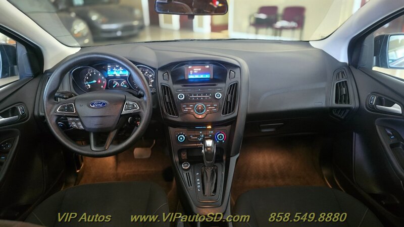 2015 Ford Focus SE - Photo 17 - San Diego, CA 92126