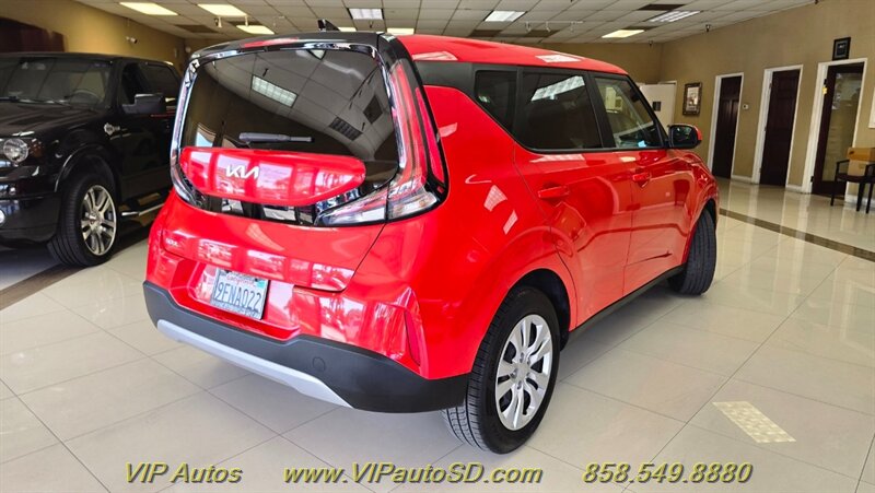 2023 Kia Soul LX - Photo 4 - San Diego, CA 92126