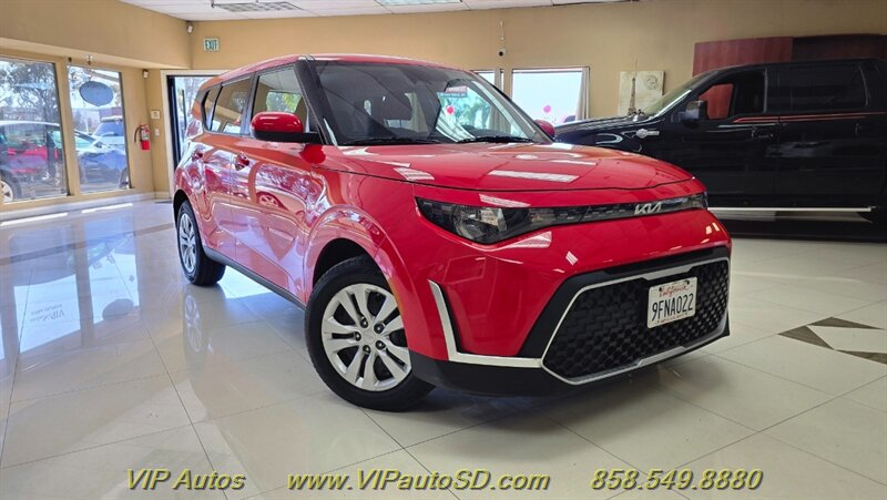 2023 Kia Soul LX  