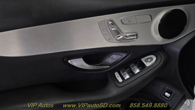 2019 Mercedes-Benz GLC GLC 300 4MATIC - Photo 12 - San Diego, CA 92126