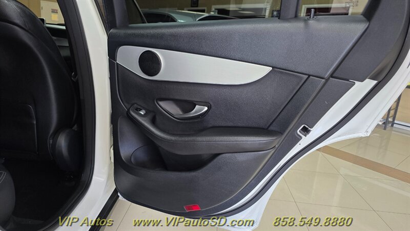 2019 Mercedes-Benz GLC GLC 300 4MATIC - Photo 15 - San Diego, CA 92126