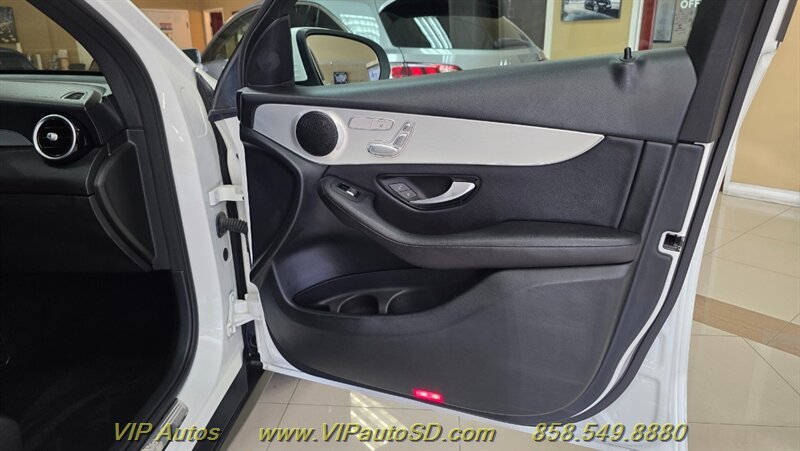 2019 Mercedes-Benz GLC GLC 300 4MATIC - Photo 13 - San Diego, CA 92126