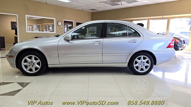 2003 Mercedes-Benz C 240 - Photo 8 - San Diego, CA 92126