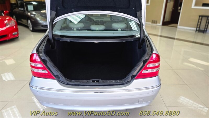 2003 Mercedes-Benz C 240 - Photo 10 - San Diego, CA 92126