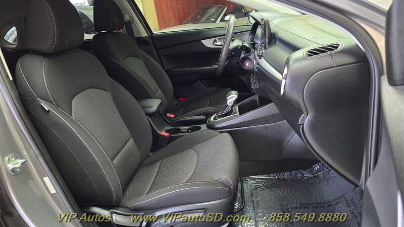 2022 Kia Forte LXS - Photo 16 - San Diego, CA 92126