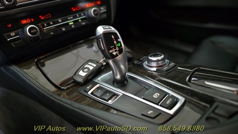 2012 BMW 5 Series 528i - Photo 20 - San Diego, CA 92126