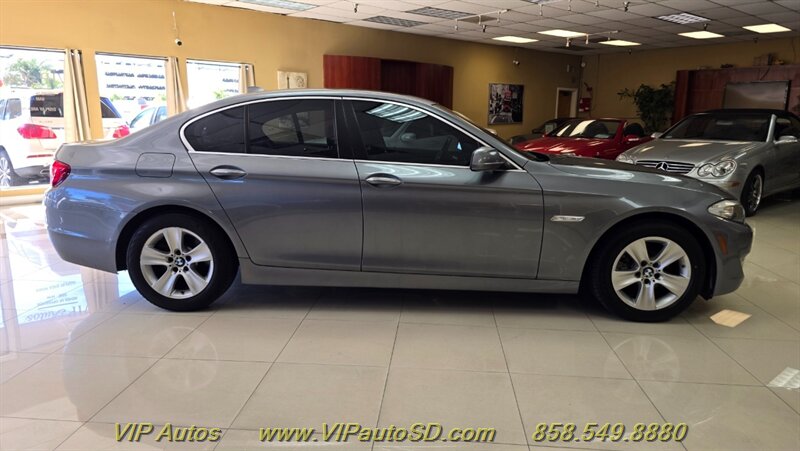 2012 BMW 5 Series 528i - Photo 5 - San Diego, CA 92126