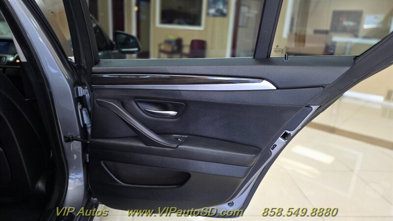 2012 BMW 5 Series 528i - Photo 15 - San Diego, CA 92126