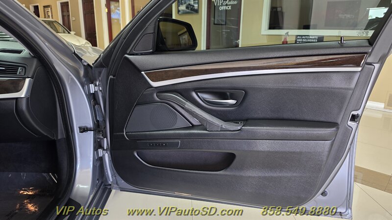 2011 BMW 5 Series 535i - Photo 12 - San Diego, CA 92126