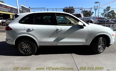 2017 Porsche Cayenne Platinum Edition   - Photo 33 - San Diego, CA 92104