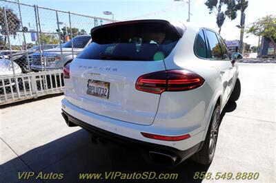 2017 Porsche Cayenne Platinum Edition   - Photo 34 - San Diego, CA 92104