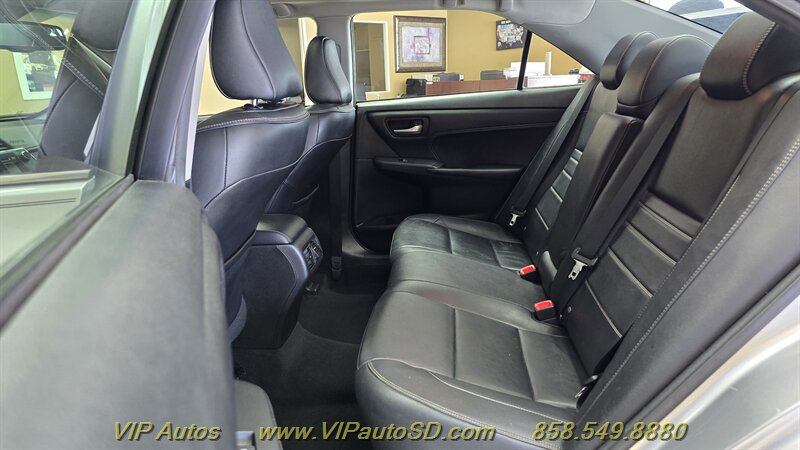 2017 Toyota Camry XLE V6 - Photo 17 - San Diego, CA 92126