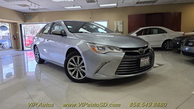 2017 Toyota Camry XLE V6   - Photo 1 - San Diego, CA 92126