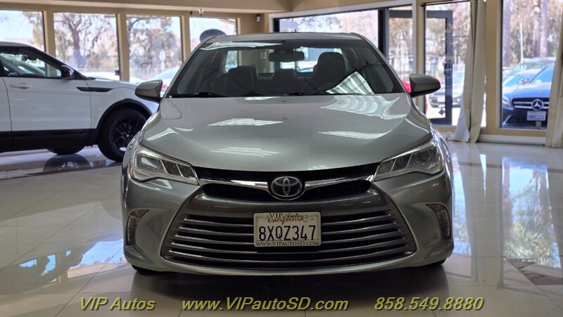 2017 Toyota Camry XLE V6 - Photo 8 - San Diego, CA 92126