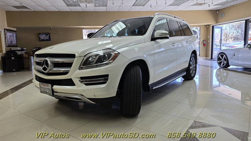 2013 Mercedes-Benz GL 450 4MATIC - Photo 2 - San Diego, CA 92126