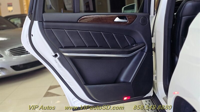 2013 Mercedes-Benz GL 450 4MATIC - Photo 13 - San Diego, CA 92126