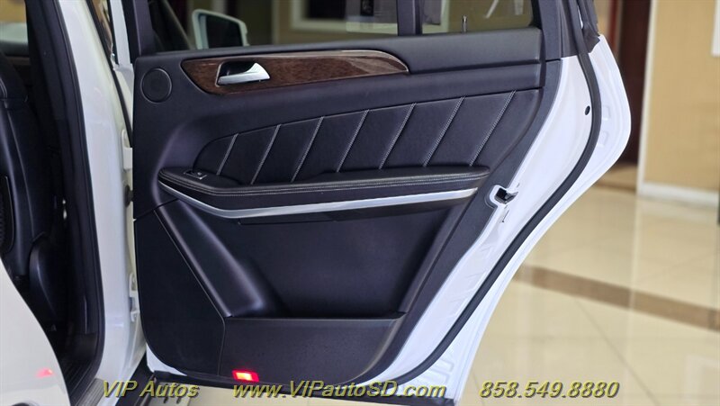 2013 Mercedes-Benz GL 450 4MATIC - Photo 14 - San Diego, CA 92126