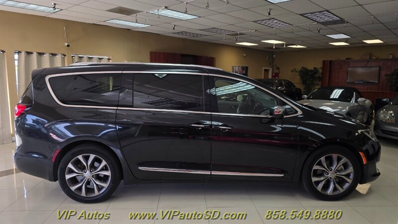 2019 Chrysler Pacifica Limited - Photo 5 - San Diego, CA 92126