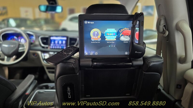 2019 Chrysler Pacifica Limited - Photo 28 - San Diego, CA 92126