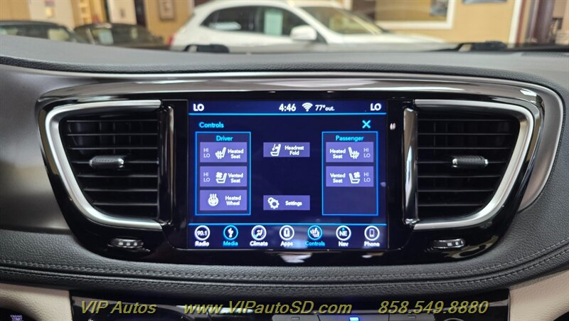 2019 Chrysler Pacifica Limited - Photo 34 - San Diego, CA 92126