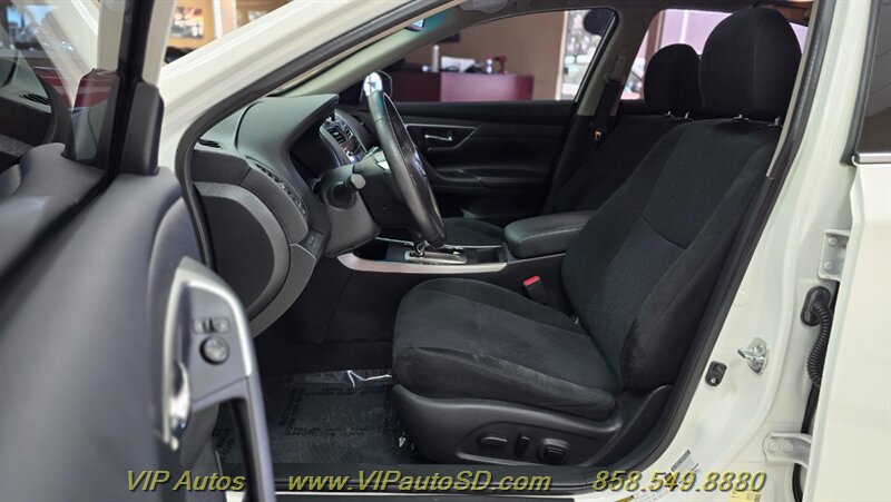 2015 Nissan Altima 2.5 SV - Photo 15 - San Diego, CA 92126