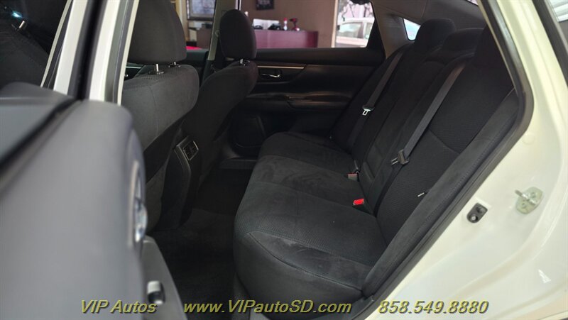 2015 Nissan Altima 2.5 SV - Photo 17 - San Diego, CA 92126
