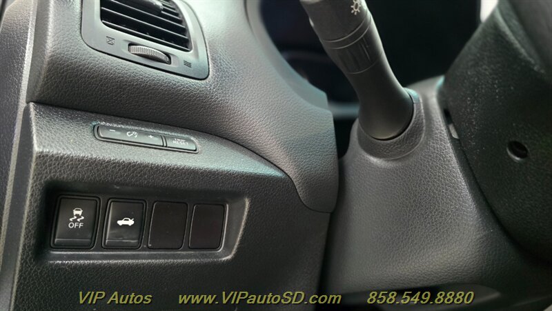 2015 Nissan Altima 2.5 SV - Photo 23 - San Diego, CA 92126