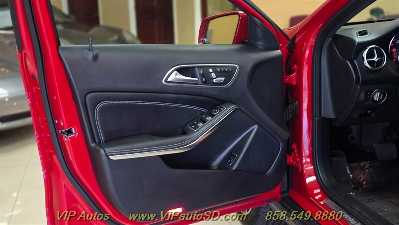 2020 Mercedes-Benz GLA GLA 250 - Photo 11 - San Diego, CA 92126