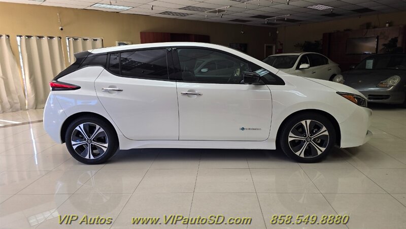 2018 Nissan LEAF SL - Photo 5 - San Diego, CA 92126