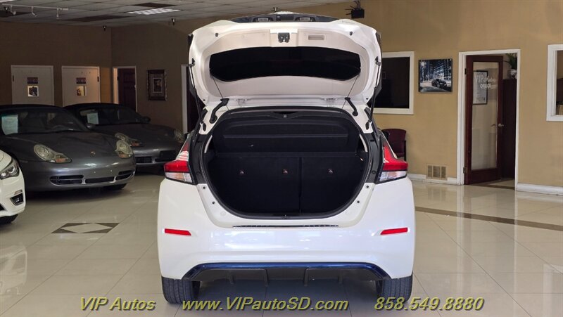 2018 Nissan LEAF SL - Photo 10 - San Diego, CA 92126