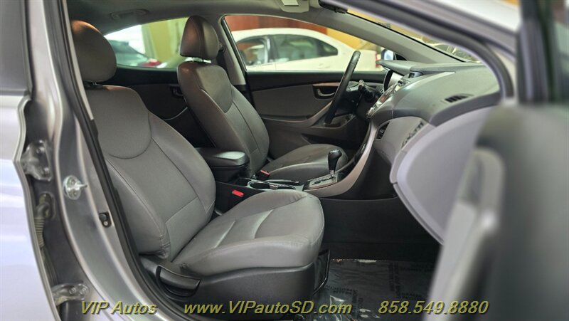 2013 Hyundai ELANTRA GLS - Photo 16 - San Diego, CA 92126
