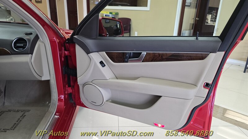 2014 Mercedes-Benz C 250 Sport - Photo 12 - San Diego, CA 92126