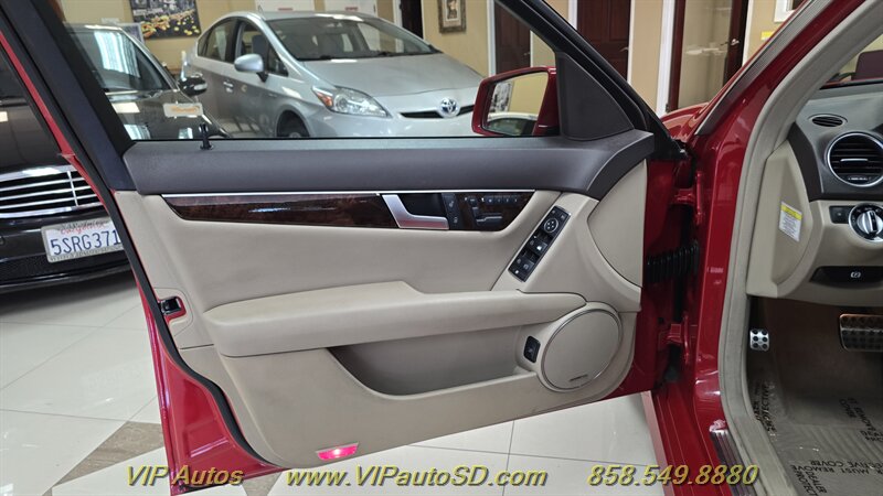 2014 Mercedes-Benz C 250 Sport - Photo 11 - San Diego, CA 92126