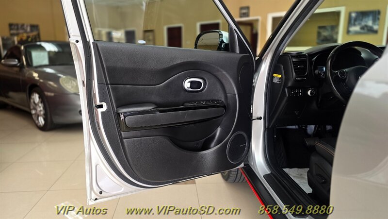 2018 Kia Soul ! - Photo 11 - San Diego, CA 92126