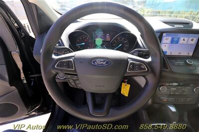 2017 Ford Escape SE   - Photo 16 - San Diego, CA 92104