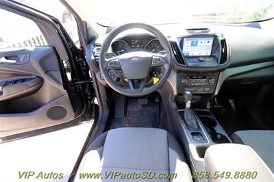 2017 Ford Escape SE   - Photo 10 - San Diego, CA 92104