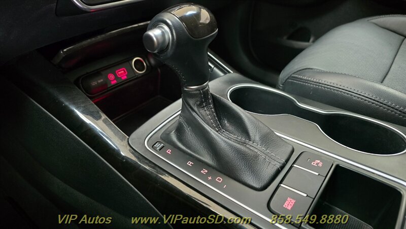 2016 Kia Sorento EX V6 - Photo 20 - San Diego, CA 92126