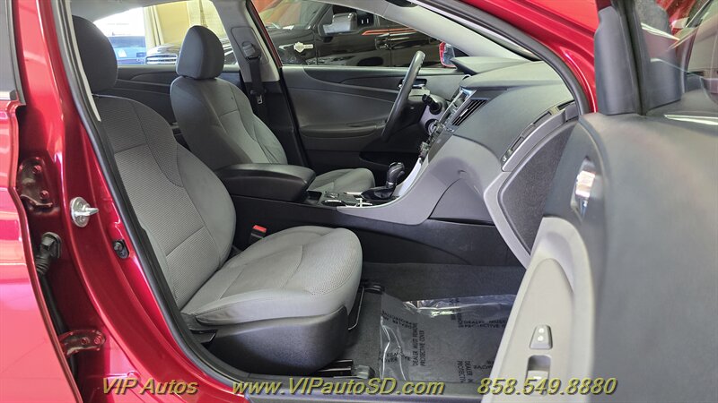 2014 Hyundai SONATA GLS - Photo 16 - San Diego, CA 92126