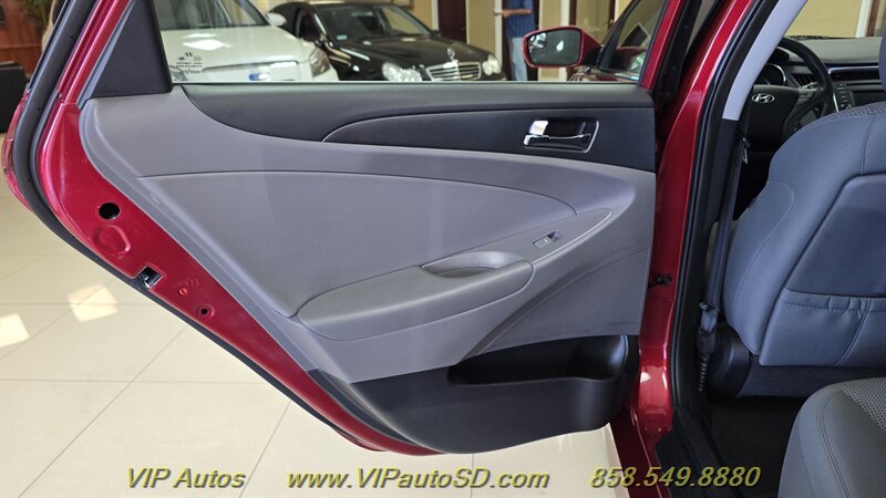 2014 Hyundai SONATA GLS - Photo 13 - San Diego, CA 92126