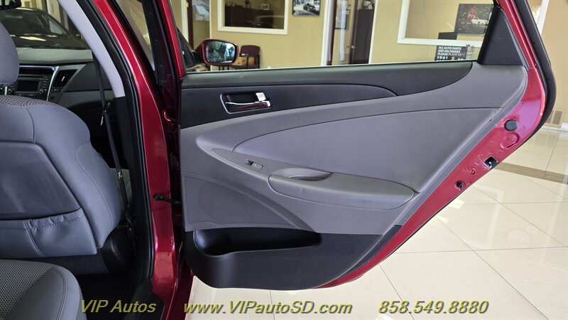 2014 Hyundai SONATA GLS - Photo 14 - San Diego, CA 92126