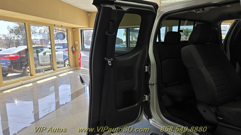 2018 Nissan Frontier SV - Photo 13 - San Diego, CA 92126