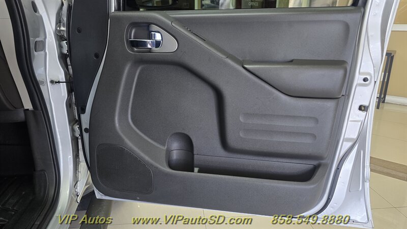 2018 Nissan Frontier SV - Photo 11 - San Diego, CA 92126