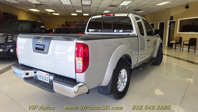2018 Nissan Frontier SV - Photo 4 - San Diego, CA 92126